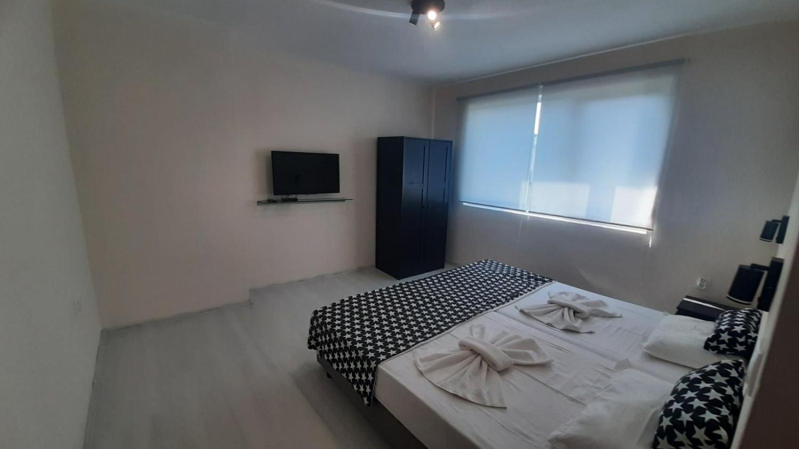 Apartment Icovi Varna Bagian luar foto